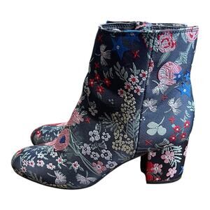 Zigi Soho Nydia Ankle Booties Boots Womens Size 6 Black Multi Floral Side Zipper